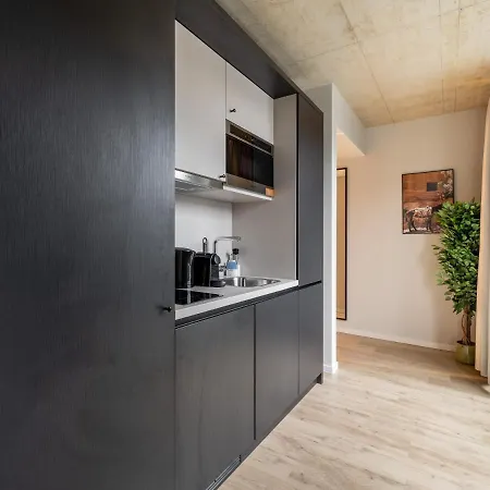 Limehome Stresemannstrasse - Digital Access 3* Дюссельдорф