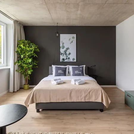 Limehome Stresemannstrasse - Digital Access Lägenhetshotell 3*