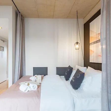 Limehome Stresemannstrasse - Digital Access Lägenhetshotell 3*