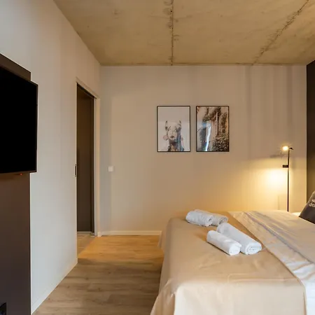 Limehome Stresemannstraße - Digital Access Apartahotel