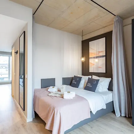 Lägenhetshotell Limehome Stresemannstrasse - Digital Access 3*