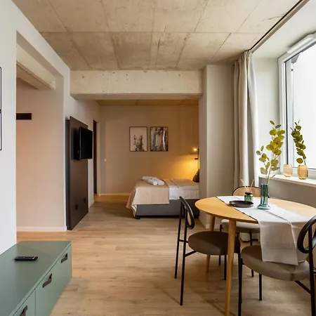 Limehome Stresemannstraße - Digital Access Apartahotel 3*