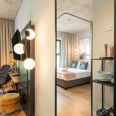 Lägenhetshotell Limehome Stresemannstrasse - Digital Access 3*