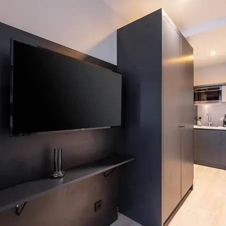 Limehome Stresemannstrasse - Digital Access Aparthotel 3*