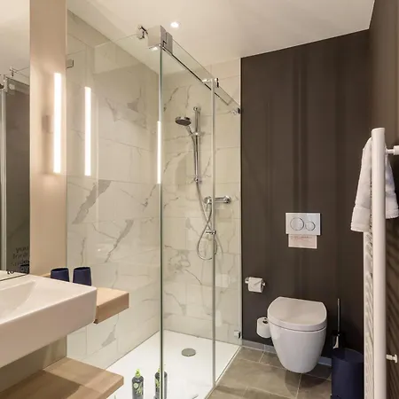 Limehome Stresemannstrasse - Digital Access 3* Dusseldorf